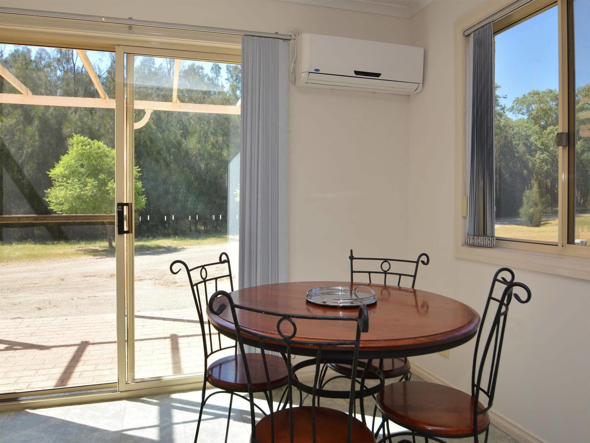 Madigan Wine Country Cottages Lovedale Kültér fotó